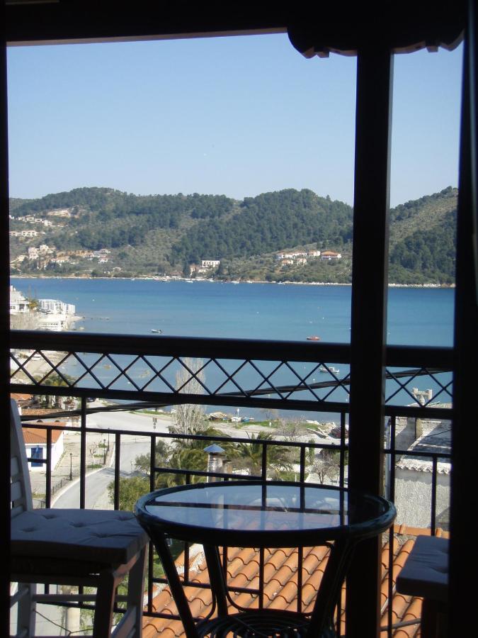 Eros-Iros Portside Stays Skiathos 객실 사진